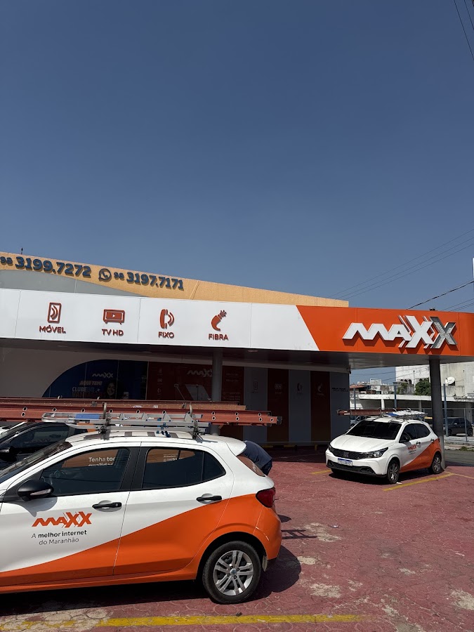 MAXX — foto 1 de 6