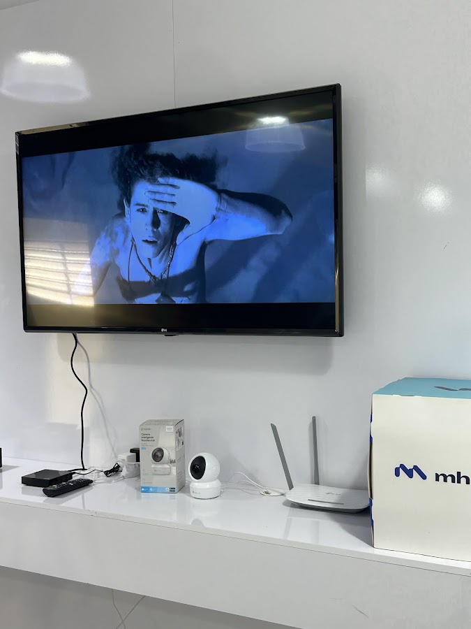 Mhnet Telecom — foto 4 de 6