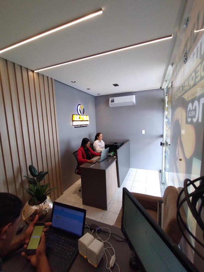 UltraNetwork — foto 2 de 6